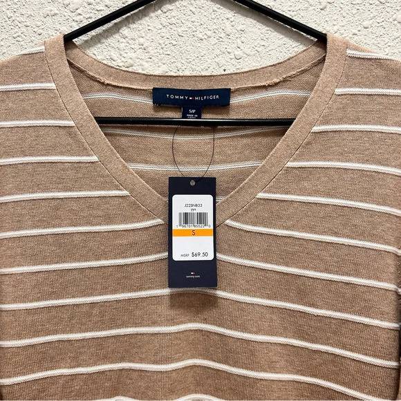 Tommy Hilfiger Light Brown V-Neck Long Sleeve Striped Top NWT Small - Picture 2 of 5